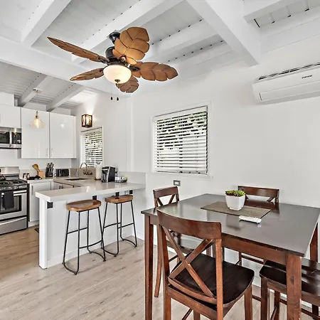Sleepy Hollow Villas #2 In Laguna Beach